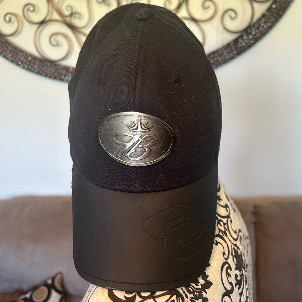 Dale Jr Budweiser hat